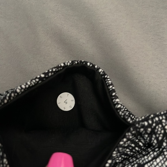 Lululemon Wunder Under III 28” - Picture 6 of 7